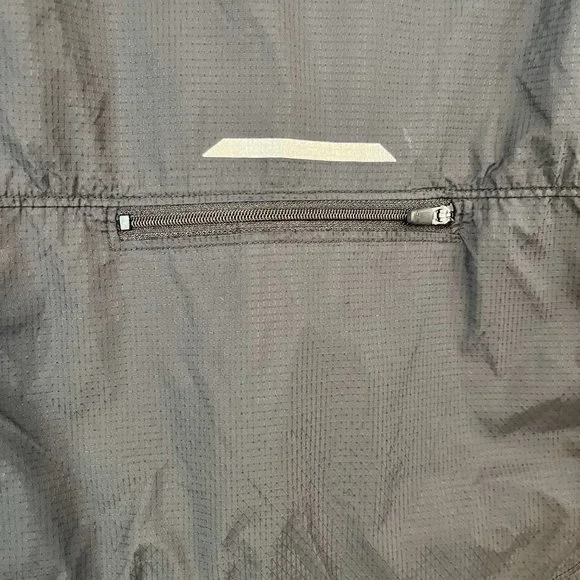 Champion C9 Women's Black Cycling Windbreaker with Hood, Small - Picture 3 of 10